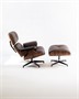KŘESLO CHARLES & RAY EAMES S PODNOŽKOU – fotografie 2 z 5
