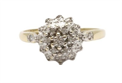 Zlatý prsten s diamanty