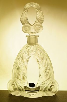 Art deco karafa na likér,  fazetově broušené sklo - INGRID