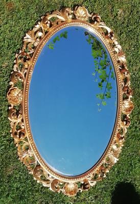 Oválné zlacené zrcadlo