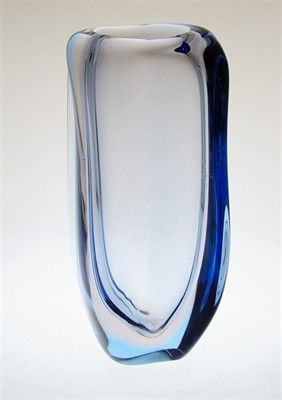 Váza z kolekce ELEGANCE Jaroslav BERÁNEK ÚUŘ Škrdlovice