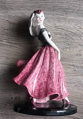 Goldscheider: Parisienne. Autorka: Klára Wiess-Herczek.