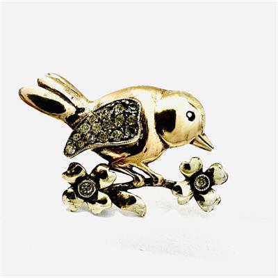 Stříbrná zlacená brož - ptáček s květy