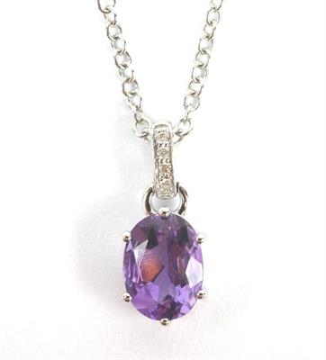 Zlatý náhrdelník s ametystem a  brilianty