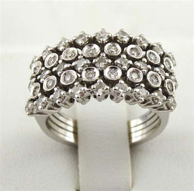 Prsten s 43 přírodními diamanty - 1,05 ct