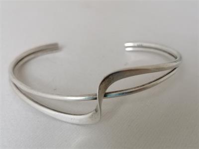 Stříbrný náramek - Anglie