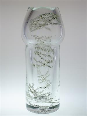 Masivní váza se zataveným dekorem Jaromír ŠPAČEK Nový Bor