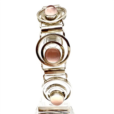 Stříbrný designový náramek s růženíny