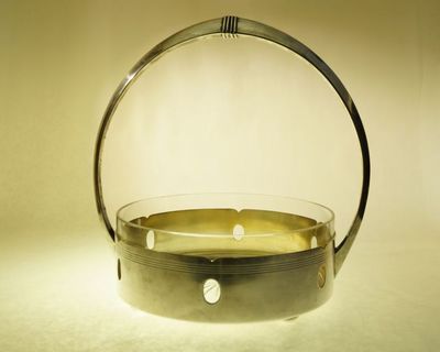 Secesní košík SANDRIK - stříbřený kov se skleněnou miskou