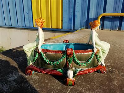 Secesní žardiniéra