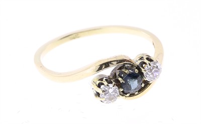 Secesní prsten se safírem a brilianty