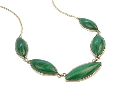 Stříbrný náhrdelník s malachity