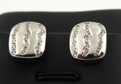 Designové zlaté náušnice s přírodní diamanty