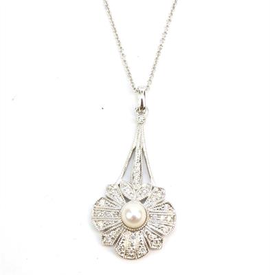 Zlatý náhrdelník s perlou a brilianty