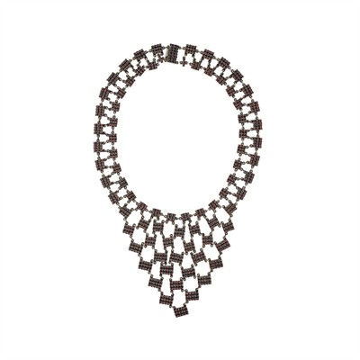 Masivní stříbrný článkový náhrdelník s českými granáty