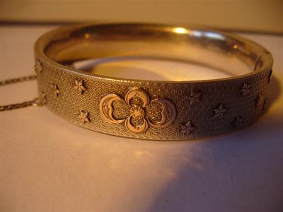 STAROŽITNÝ  STŘÍBRNÝ  NÁRAMEK