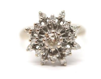 Zlatý prsten s diamanty