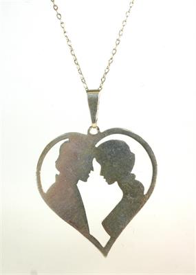 Stříbrný náhrdelník