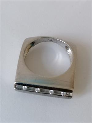 Originální stříbrný prsten