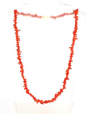 Náhrdelník z mořských korálů