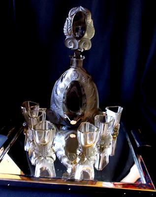 Karafa s 6 skleničkami, Železnobrodské sklo, rok 1930