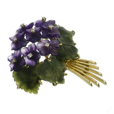 Zlatá brož ve tvaru fialky