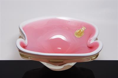 Popelník opálové a rubínového hutní sklo, sklárna HARRACHOV