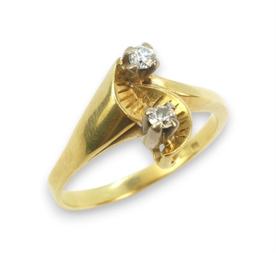 Zlatý prsten s brilianty