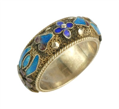 Stříbrný prsten se smalty