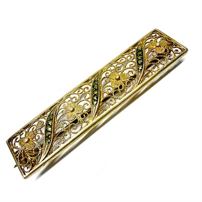 Jemná stříbrná brož s markazity