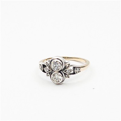 Starožitný zlatý prsten s brilianty