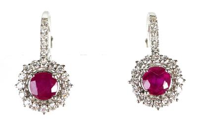 Zlaté náušnice s rubínem a brilianty