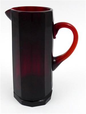 Biedermeierový rubínový džbánek