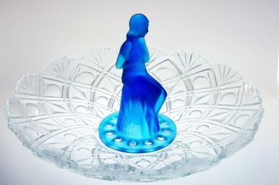 Velká ART - DECO mísa na aranžování květin s dívkou