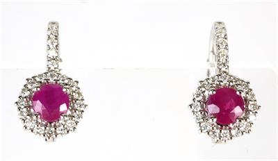 Zlaté náušnice s rubíny