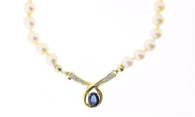 Elegantní zlatý náhrdelník se safírem a barokními perlam
