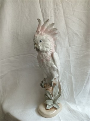 Velký porcelánový papoušek Royal Dux