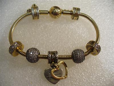 PANDORA  -  STŘÍBRNÝ  NÁRAMEK