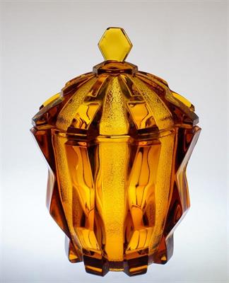 Kubistická dóza z ručně lisovaného ambrového skla