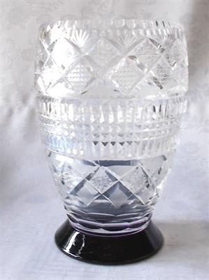 Váza s černou patkou, Nový Bor, rok 1940