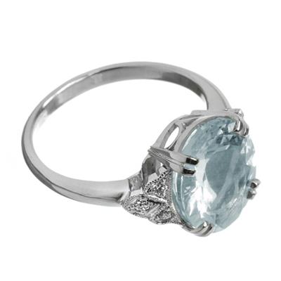 Zlatý prsten s akvamarínem a brilianty