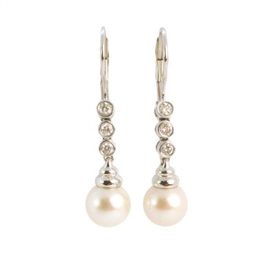 Zlaté náušnice s perlami a diamanty