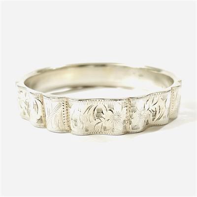 Stříbrný art-deco kruhový náramek