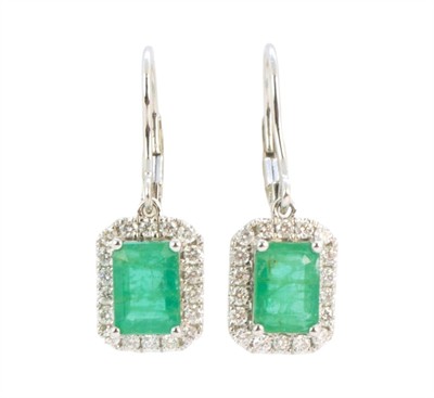 Zlaté náušnice se smaragdy a diamanty