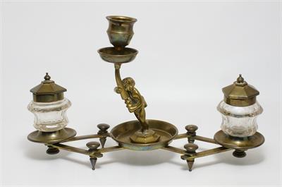 Skládací kalamář se Světlonošem, broušené nádobky 19. stol.