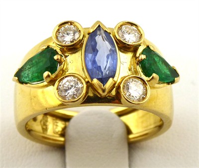 Prsten se smaragdy, safírem a diamanty 0,45 ct