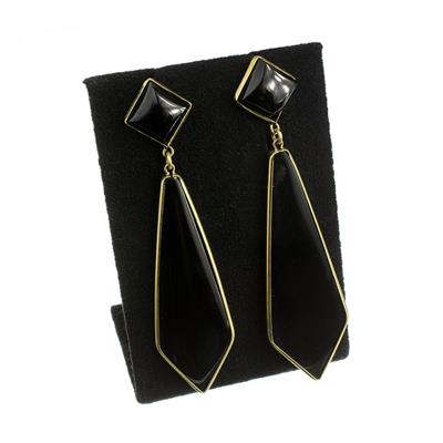 Zlaté náušnice s onyxem