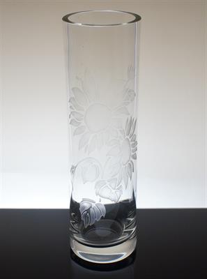 Váza květinový dekor M. JANKŮ Sklářská škola Železný Brod