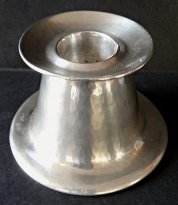 Nízký stříbrný svícen - Hermann Bauer