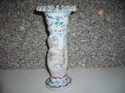 VÁZA S RUKOU 19.stol.